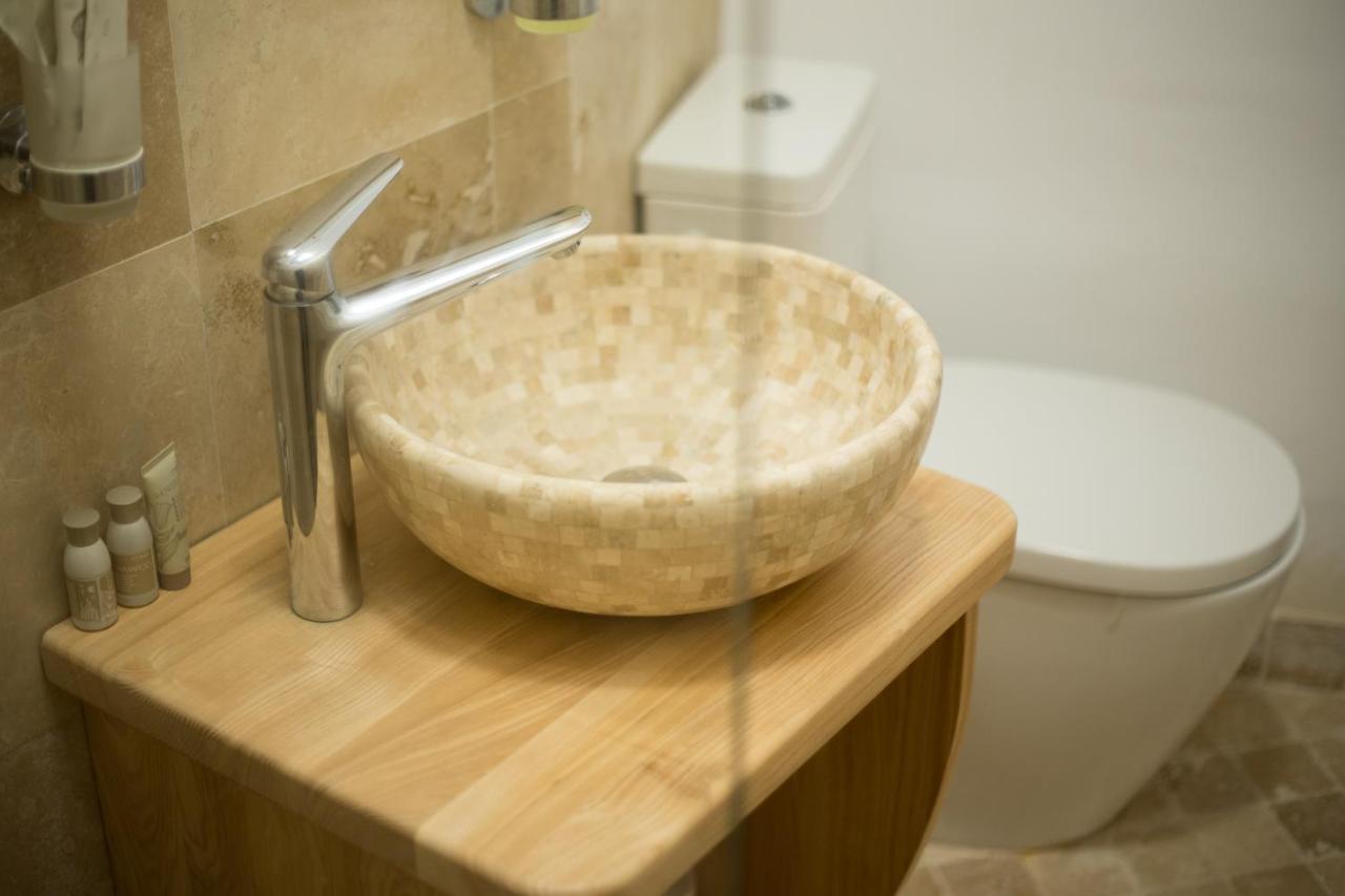 Pensiunea Nest Dunavăţu de Jos エクステリア 写真